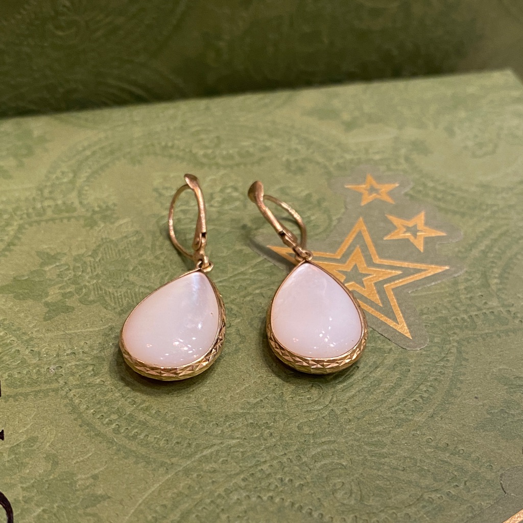 10k Yellow Gold Mother Of Pearl Dangle Earrings